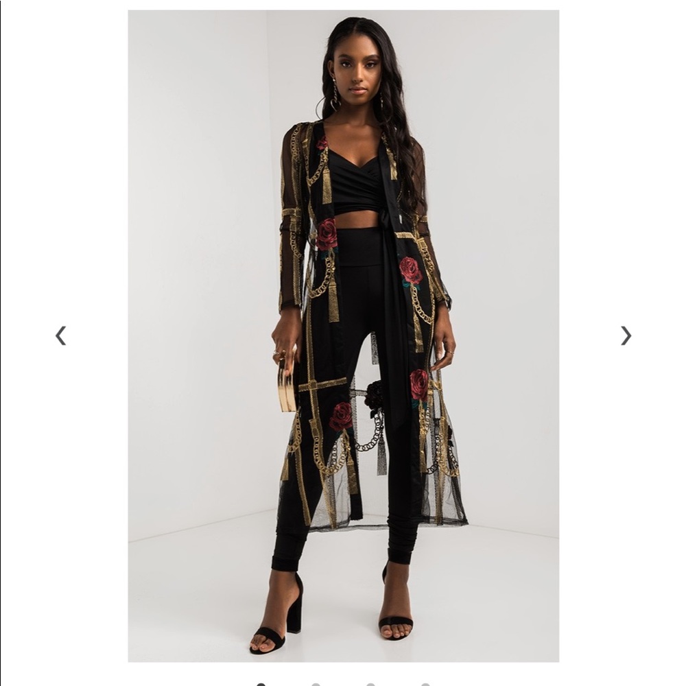 Akira EMBROIDERED CARDIGAN